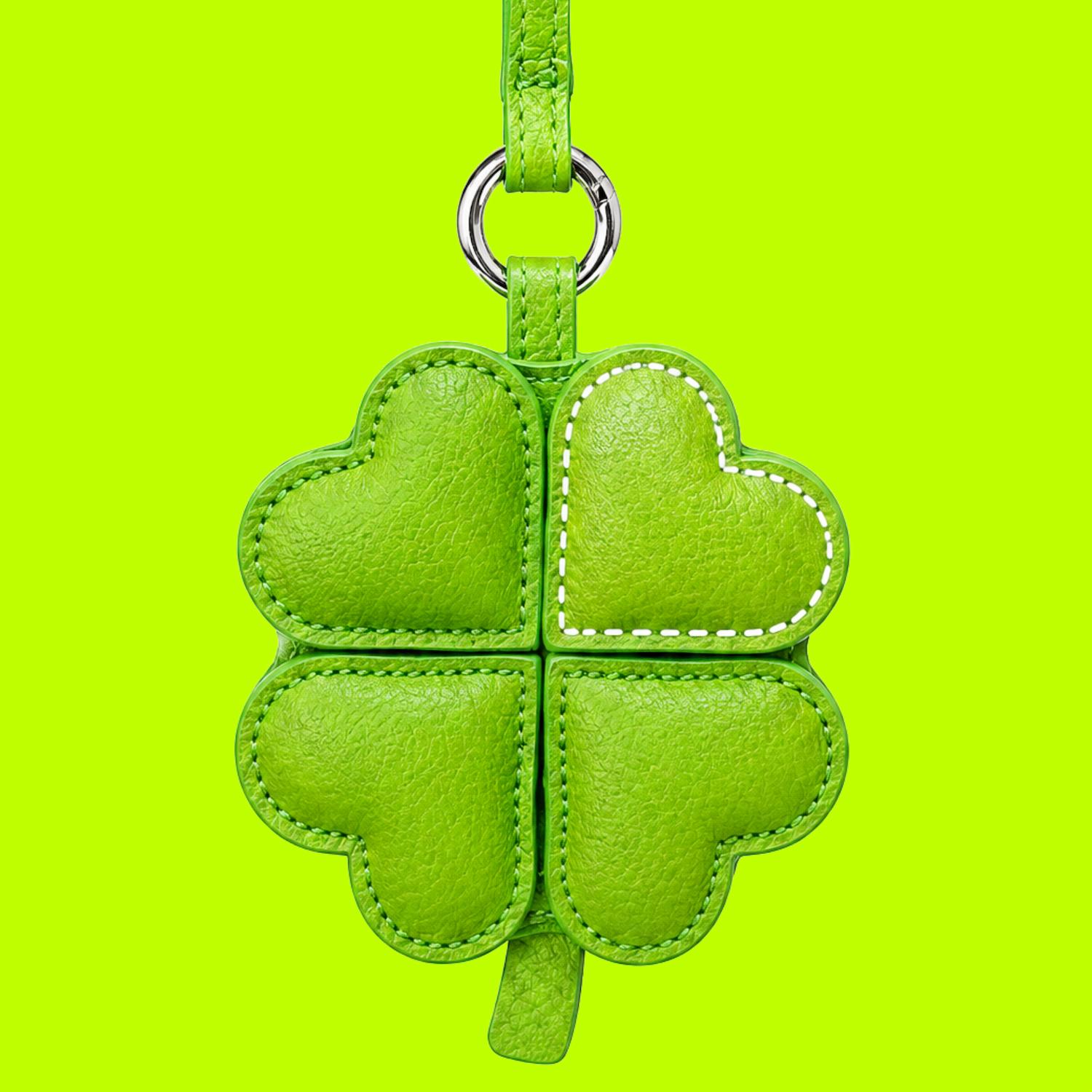 CLOVER BAG CHARM